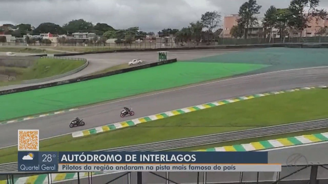 Pilotos de Divinópolis participam de track day em Interlagos