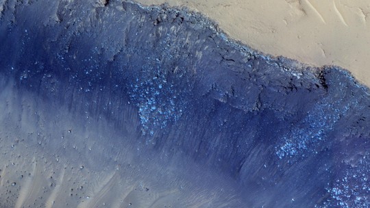 Robô da Nasa encontra evidências de antigo lago em Marte