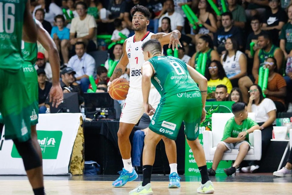 Flamengo foi dominado pelo Bauru no quarto final &mdash; Foto: Helena Petry/Flamengo