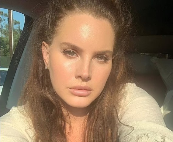 Lana Del Rey (Foto: Reprodução/Instagram)