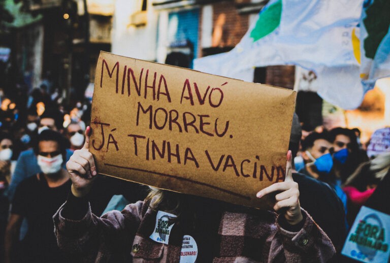 Exposição de arte sobre a pandemia é encerrada em Bagé: 'censura', repudia Unipampa