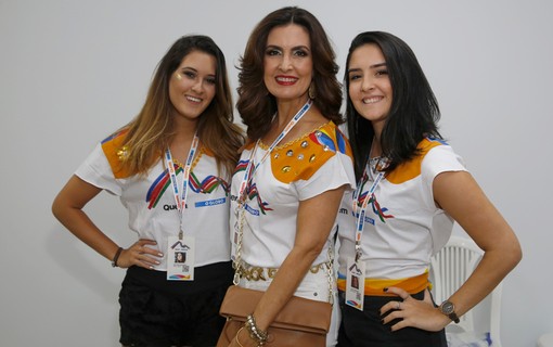 Fátima Bernardes, com as filhas, Beatriz Bonemer e Laura Bonemer
