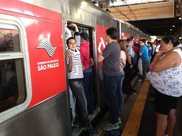 700 mil passageiros passaram pela estação Brás da CPTM no sábado -  ANPTrilhos