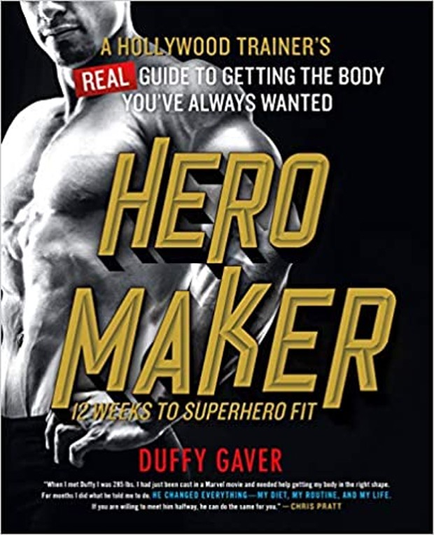 O personal Duffy Gaver tem foco em deixar os corpos dos alunos como os dos astros de Hollywood (Foto: Reprodução / Amazon)