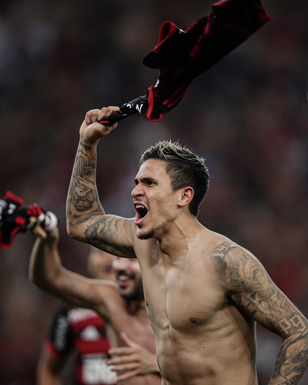 A sequência da felicidade: Dorival apresenta um novo Flamengo para Pedro