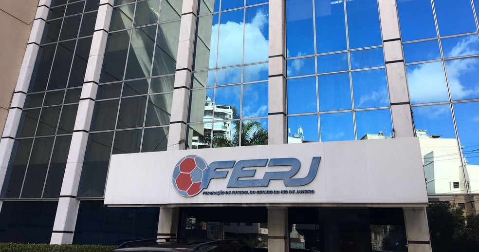 Ferj liberou clubes para retomarem os treinos em meio à pandemia — Foto: Caio Filho