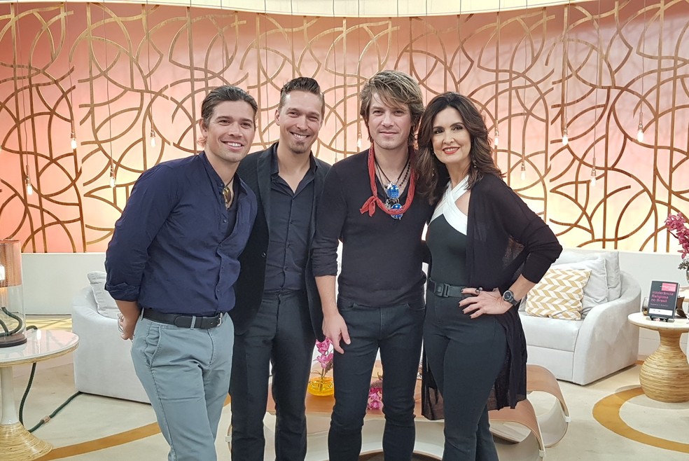 Hanson poses with Fátima Bernardes at 'Encontro' (Photo: Rodrigo Vianna / TV Globo)