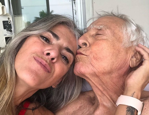 Cris Botelho e o marido, Luis Gustavo (Foto: Reprodução/Instagram)