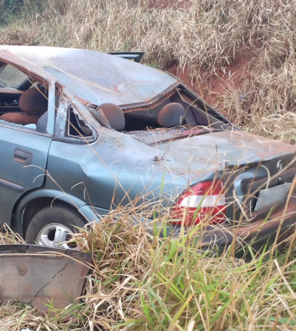 Acidente foi registrado na manhã desta quarta-feira (28) — Foto: Jorge Zanoni/Cedida