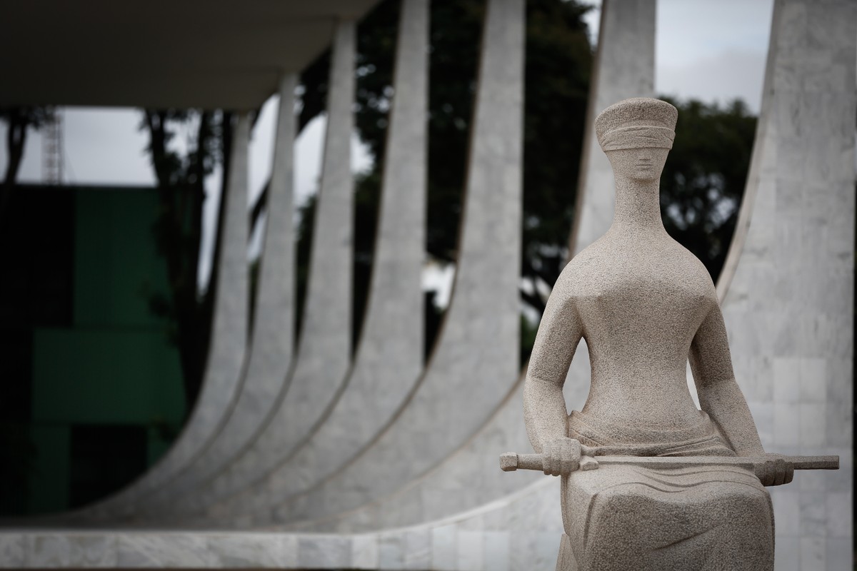 Mesmo na emerg&ecirc;ncia, deve haver Direito