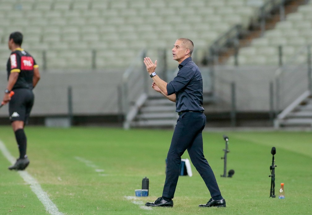 Sylvinho em Fortaleza x Corinthians — Foto: Rodrigo Coca/Ag.Corinthians