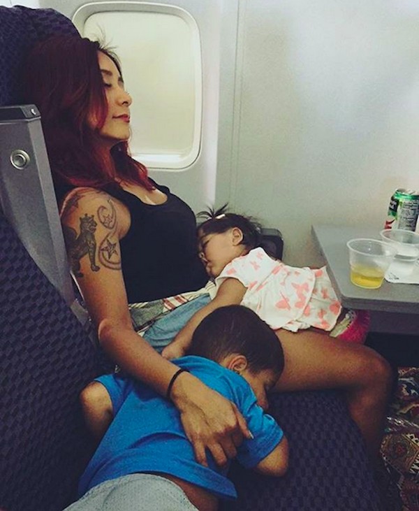 A estrela de reality show Nicole Snooki Polizzi com os dois filhos mais velhos (Foto: Instagram)