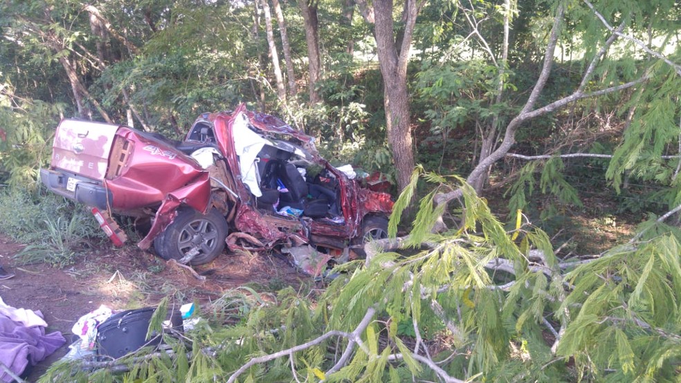 Duas mulheres morreram na tarde desse sábado (9) ao sofrerem um acidente na BR-174 no município de Glória D'Oeste — Foto: Polícia Rodoviária Federal de Mato Grosso/Assessoria