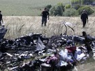 Putin acusa forças ucranianas de bombardear local de queda de avião
