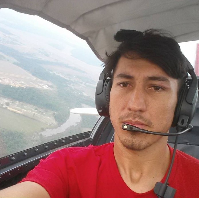 Cleiton Figueiró Rodrigues é piloto e sumiu depois de sair de Mato Grosso para ir ao Pará — Foto: Facebook/Reprodução