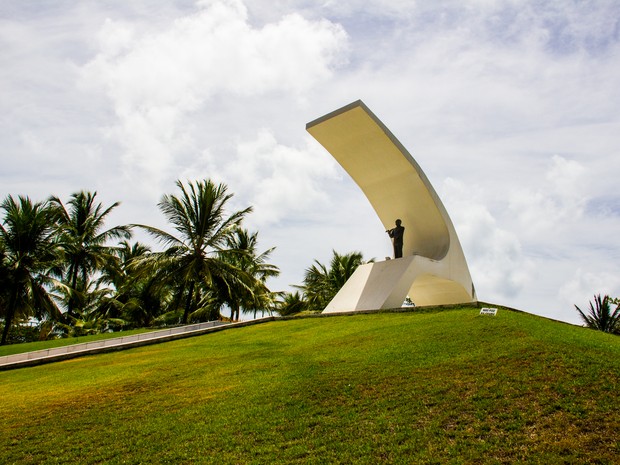 Memorial Teotônio Vilela tem seu projeto assinado pelo arquiteto Oscar Niemeyer. (Foto: Jonathan Lins/G1)