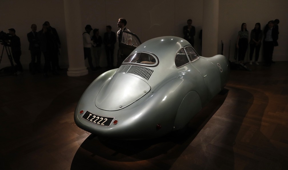 Porsche Type 64, de 1939 — Foto: Alastair Grant/AP