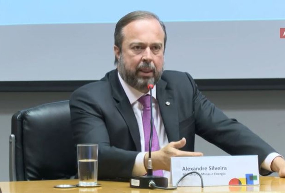 Disputa entre PT e PSD por vagas na Petrobras é apenas um dos problemas de Lula na base aliada