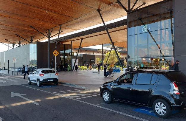 Florianópolis terá posto de emissão de carteira de identidade no aeroporto