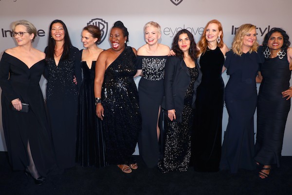 As atrizes que participam do movimento Time's Up durante a cerimônia do Globo de Ouro 2018 (Foto: Getty Images)