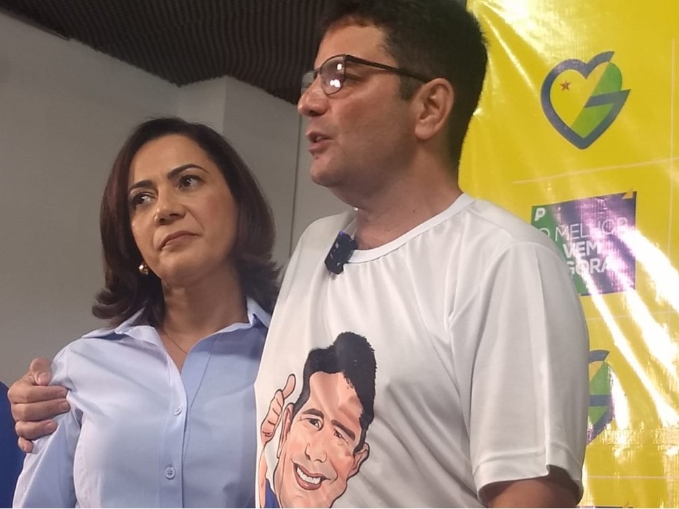 Gladson comemorou ao lado de sua vice, Mailza Gomes  — Foto: Aline Nascimento/g1