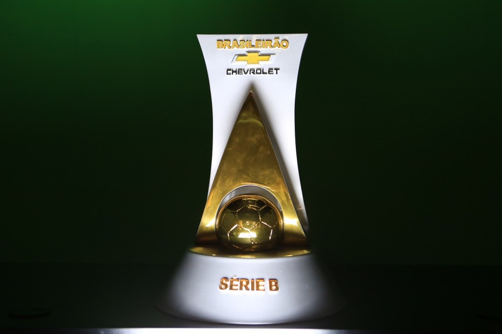 Taça do Campeonato Brasileiro da Série B — Foto: Divulgação CBF