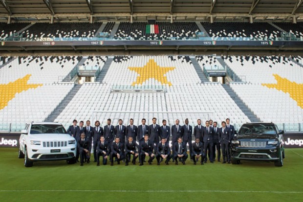 Jeep entrega carros para jogadores e técnico do Juventus (Foto: Divulgação)