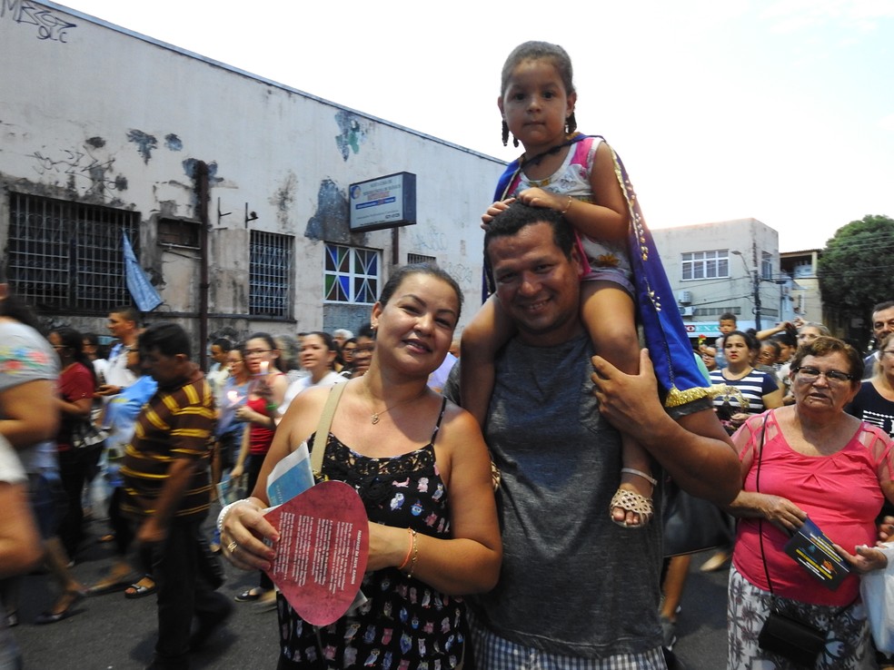 Família acompanhou a festa (Foto: Ive Rylo/ G1 AM)