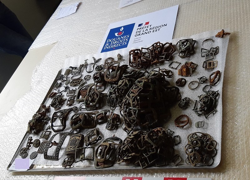Também foram encontrados 13 mil objetos que datam da Idade do Bronze e da Idade do Ferro (Foto: Douane Française)