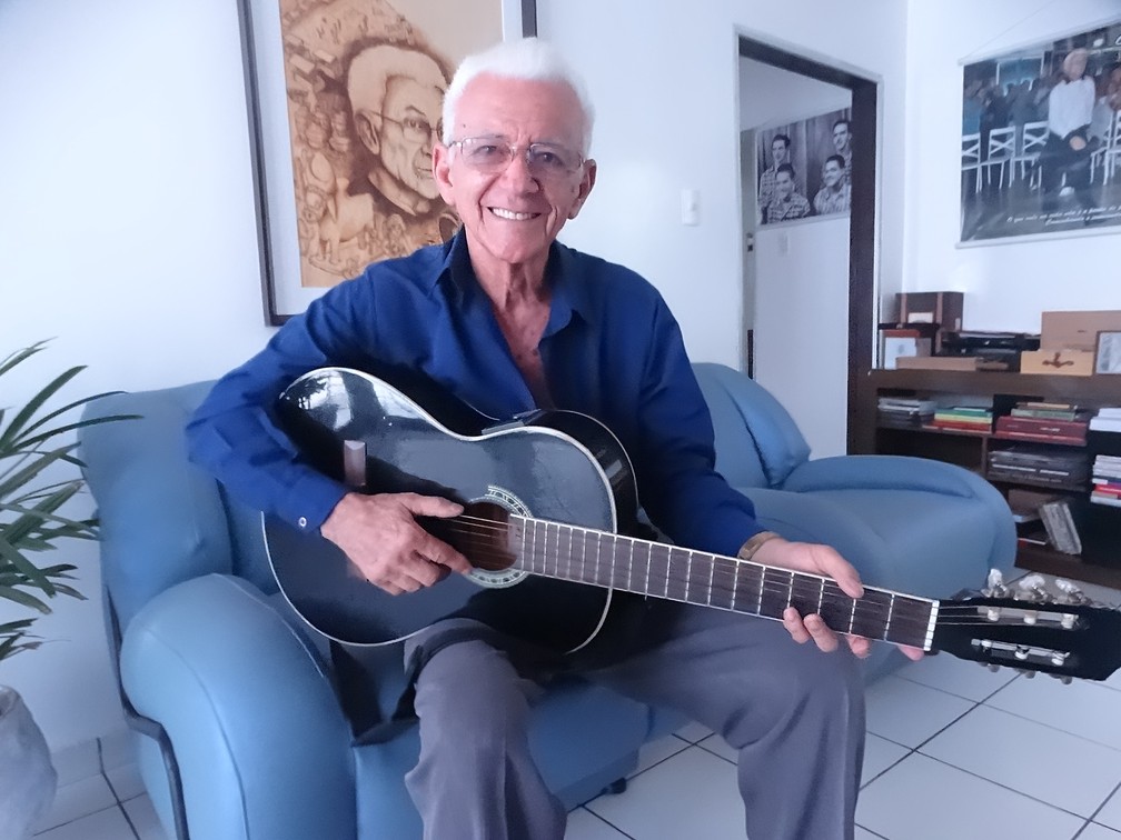 Compositor caruaruense, Onildo Almeida completa 90 anos de idade nesta segunda-feira (13) (Foto: Joalline Nascimento/G1)