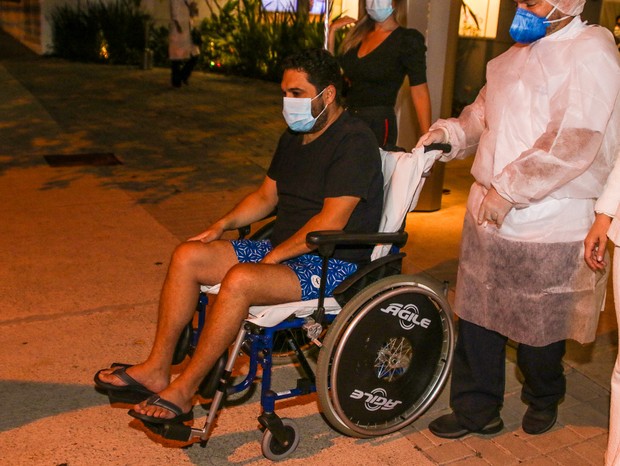 Sertanejo Edson, da dupla com Hudson, deixa hospital após internação por Covid-19 (Foto: Thiago Duran/AgNews)