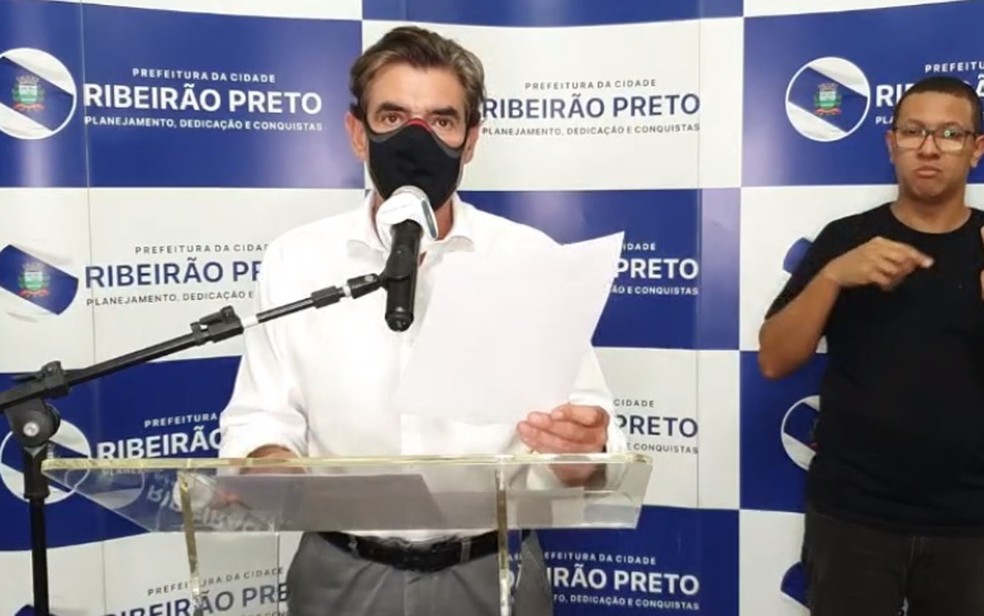 O prefeito de Ribeir&atilde;o Preto, SP, Duarte Nogueira (PSDB), em live nesta quarta-feira (15) &mdash; Foto: Reprodu&ccedil;&atilde;o/Facebook