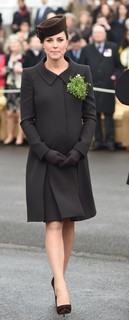 17 de março de 2015 - Duquesa durante as comemorações do St. Patrick's Day, em Aldershot, Inglaterra.