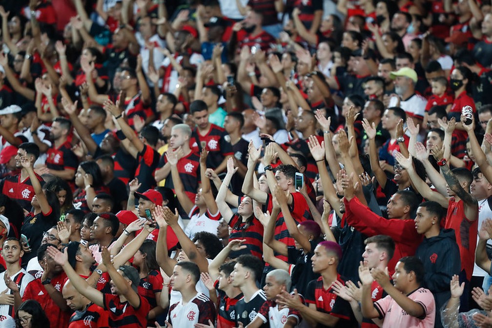 Torcida do Flamengo contra o Ceará. Clube projeta para 2022 a receita de R$ 151 com bilheteria e sócio-torcedor — Foto: Gilvan de Souza/Flamengo