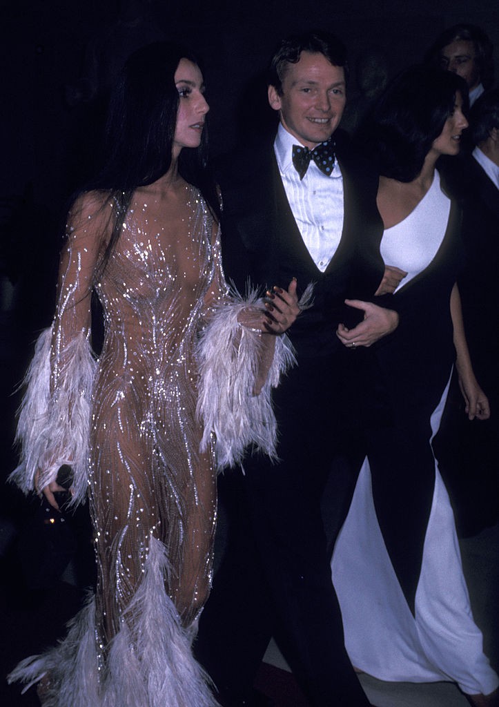 Cher no Met Gala em 1974 (Foto: Getty Images)