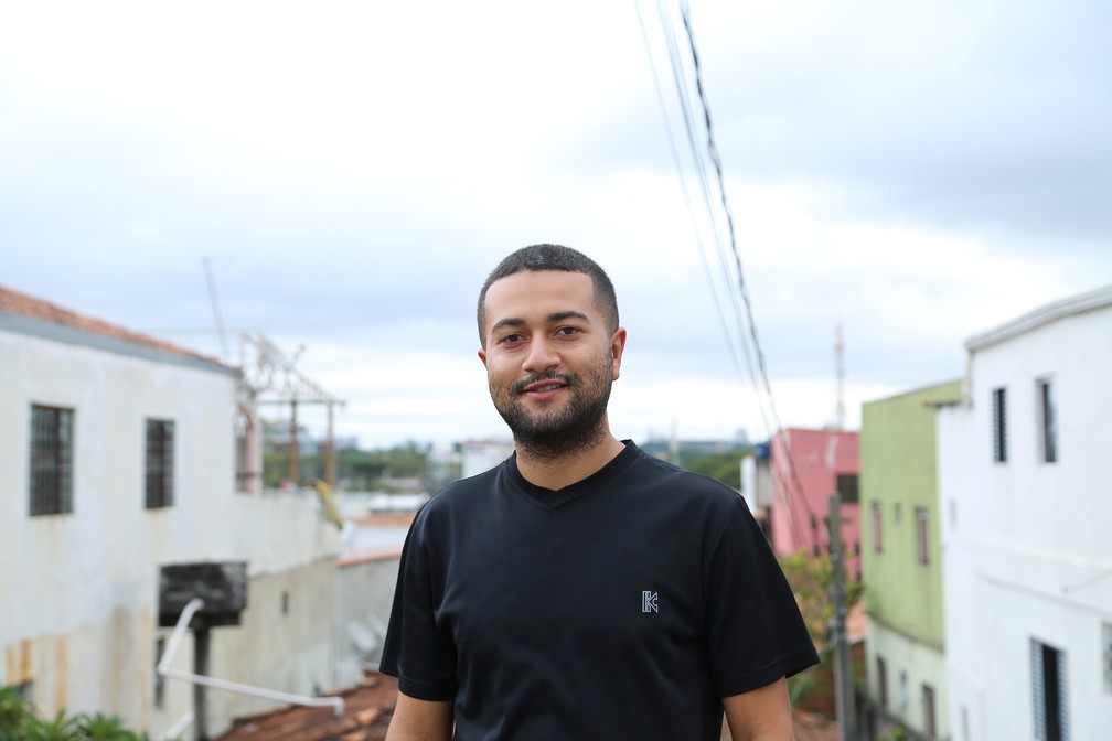 Gabriel André Reis Sabino, está no meio do processo do curso — Foto: Giuliano Gomes/PR Press