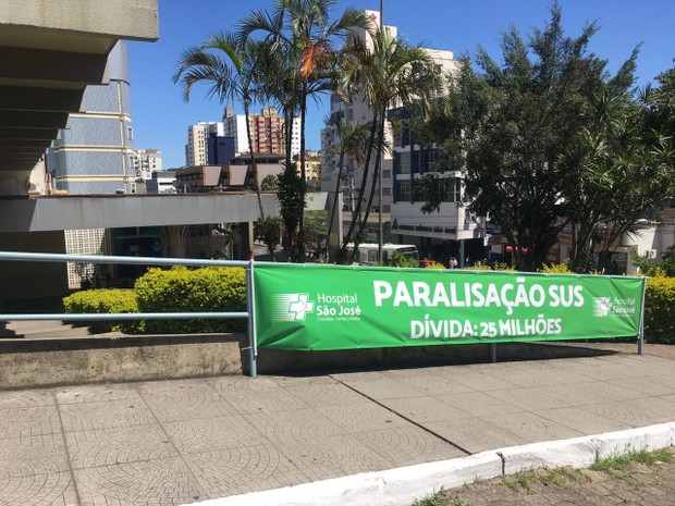 Hospital São José anunciou paralisação de serviços do SUS (Foto: Janine Limas/RBS TV)
