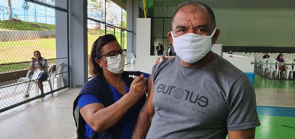 Durante mutirão do TRE-AC, Sesacre disponibiliza vacinação contra Covid, Influenza e tríplice viral — Foto: Andryo Amaral/Rede Amazônica