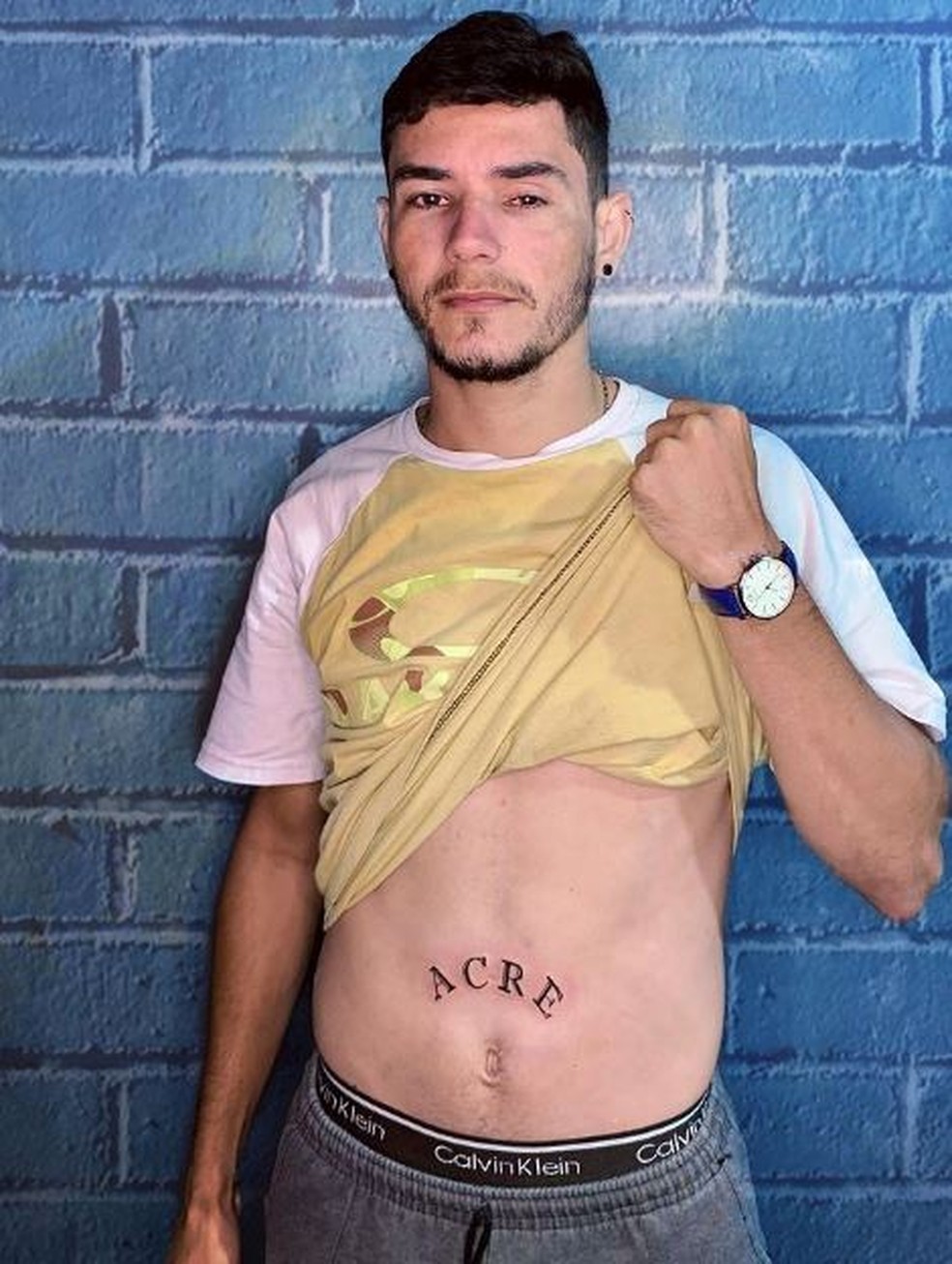 Luiz fez tatuagem com o nome Acre em homenagem ao estado — Foto: Arquivo pessoal 