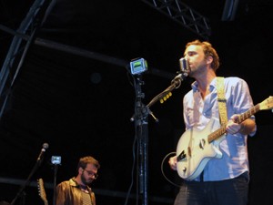 Marcelo Camelo em show da banda Los Hermanos em Brasília (Foto: G1)