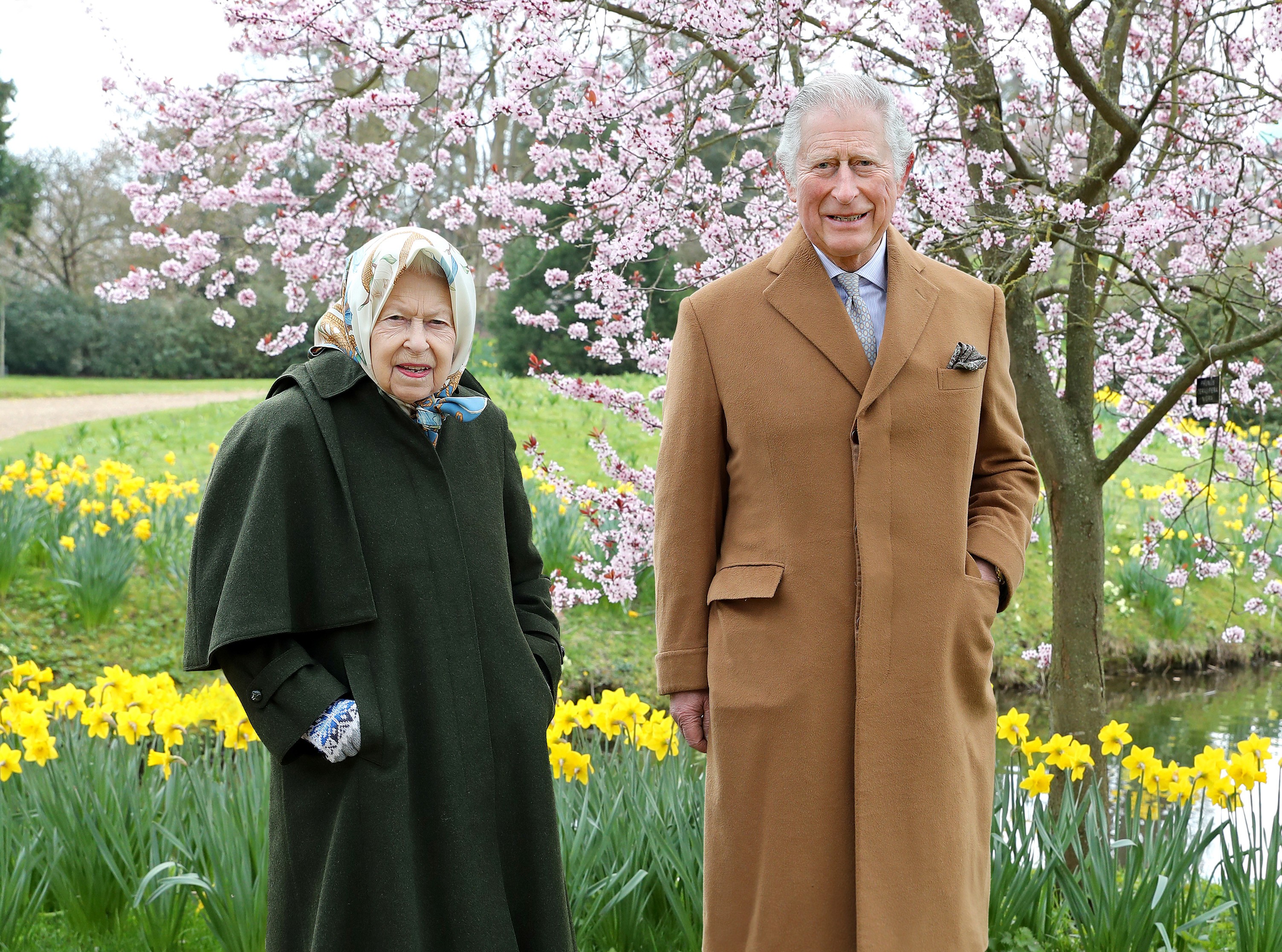 Rainha Elizabeth e Príncipe Charles (Foto: Getty Images)