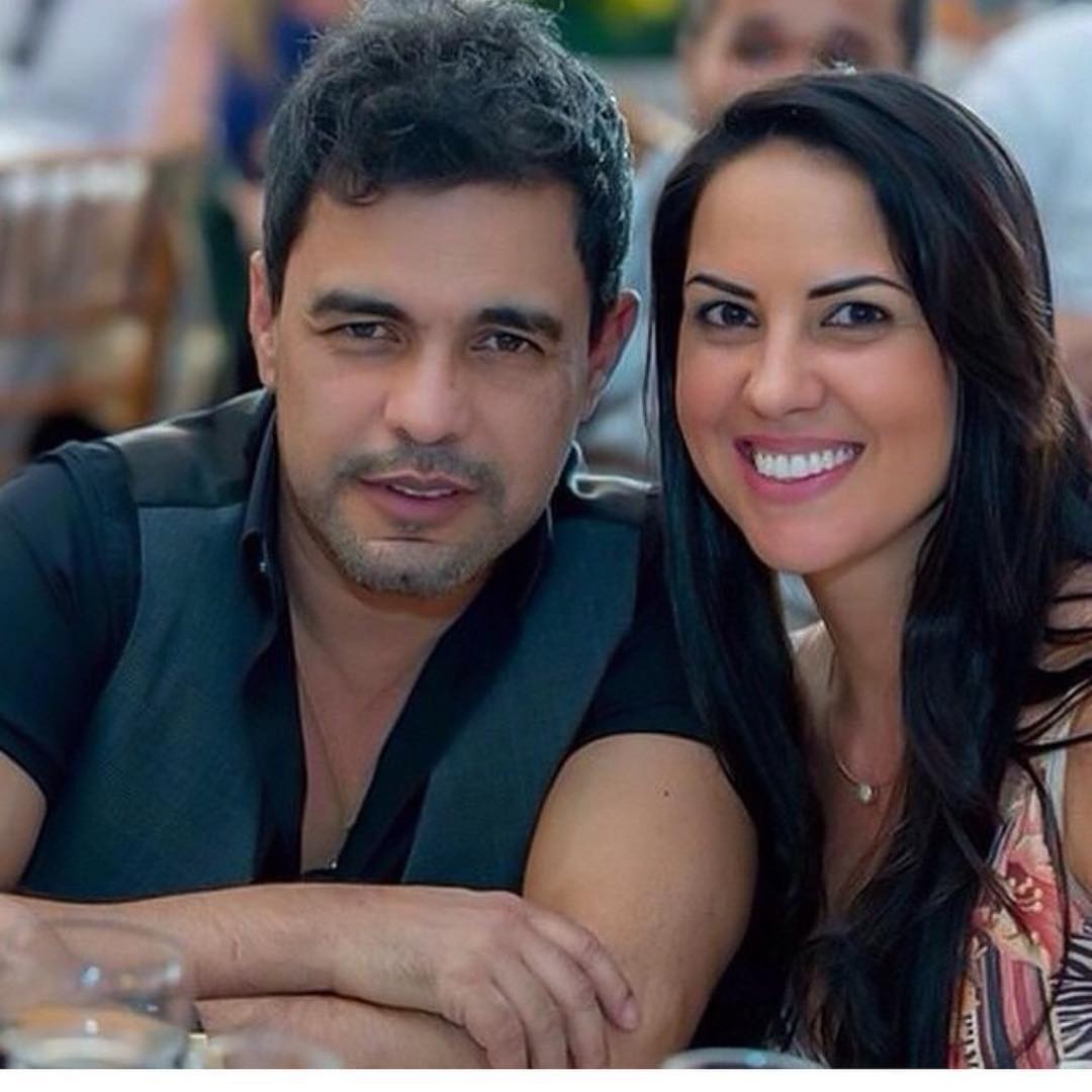 Zezé Di Camargo e sua atual companheira Graciele Lacerda (Foto: Reprodução / Instagram)