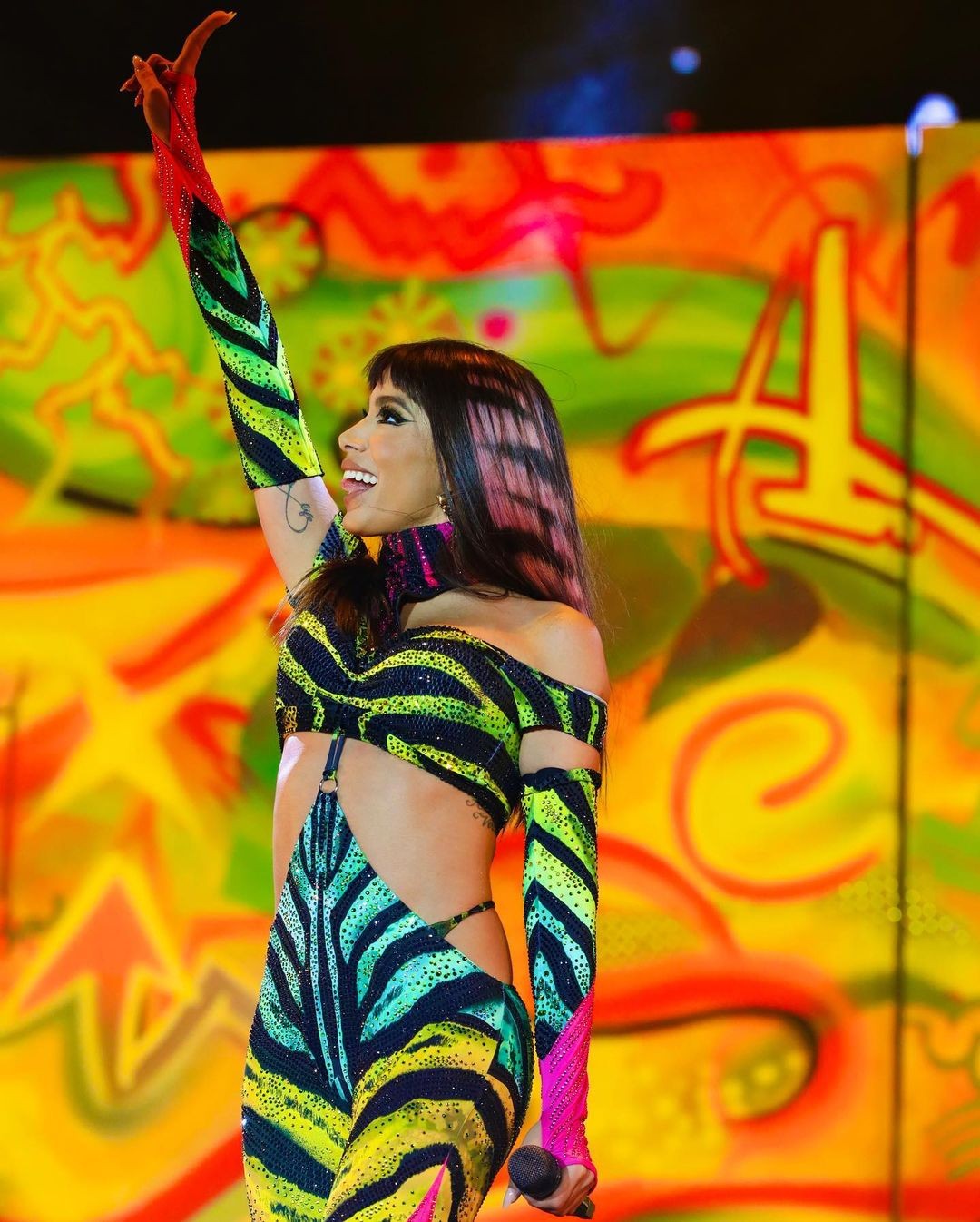 Anitta em sua apresentação no Rock in Rio Lisboa  (Foto: Reprodução/Instagram @krisna)