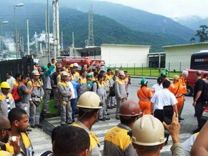 Vazamento de gás aconteceu na área industrial de Cubatão (Foto: G1) Vazamento de gás aconteceu na área industrial de Cubatão (Foto: G1)