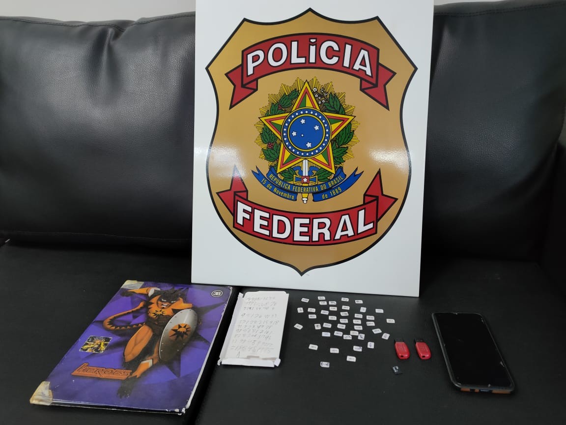 PF de Divinópolis prende suspeito de armazenar e compartilhar arquivos com cenas de abuso sexual infantil em Passos