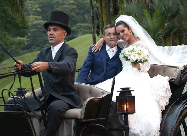 Casamento Monique Elias e Itamar Serpa (Foto: Marcelo Bruno/ Divulgação)