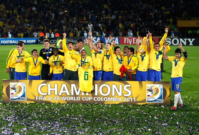 Brasil campeão sub-20 2011 (Foto: AP)