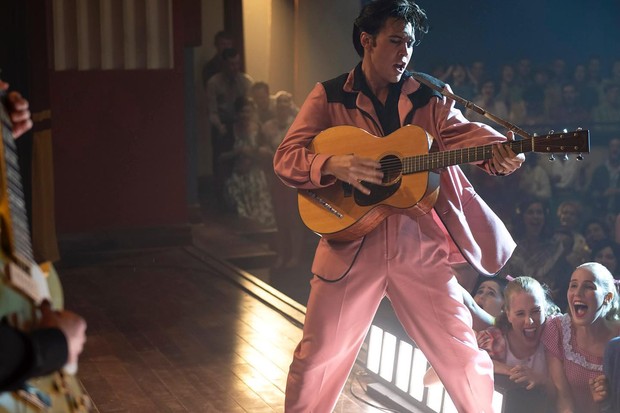 Austin Butler como Elvis (Foto: Divulgação)