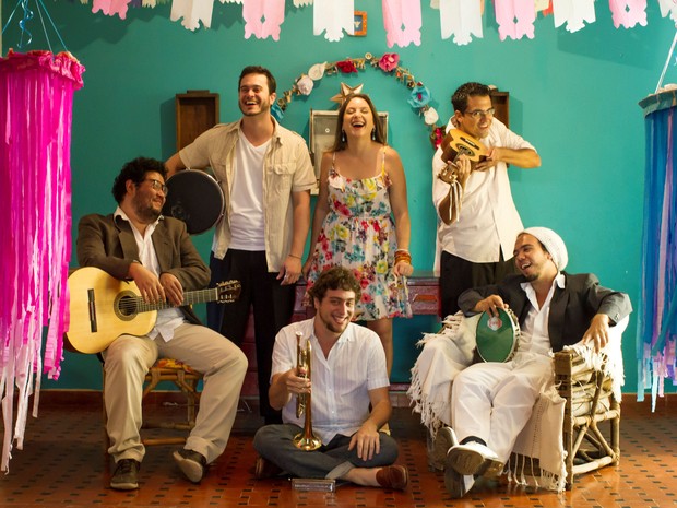 Maíra Guedes e os Baluartes se apresentam no Sesc Bauru neste domingo (Foto: Divulgação/Sesc Bauru) Maíra Guedes e os Baluartes se apresentam no Sesc Bauru neste domingo (Foto: Divulgação/Sesc Bauru)