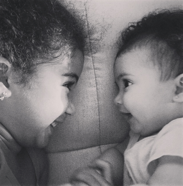 Alicia e Lara, filhas de Samara Felippo (Foto: Reprodução/ Instagram)